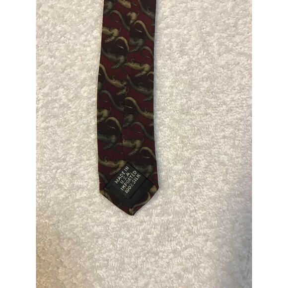 Natura Red Leaping Lizards Novelty Necktie Tie 100% Silk - Picture 6 of 7